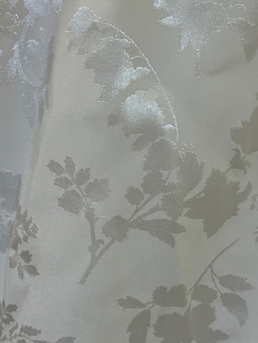 Sleeveless Cream Floral Jacquard Top - Picture 8 of 11